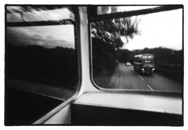 Du bus 1, diptyque, tirages argentiques noir et blanc, chacun 40 cm x 50